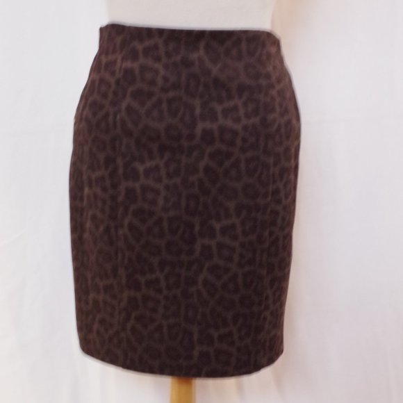 MICHAEL Michael Kors Ponte Knit Animal Print Pencil Skirt- Sz. 2 - Picture 5 of 7